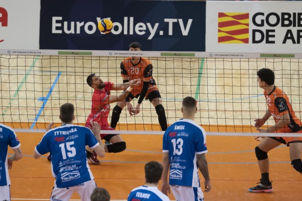 592_voleibol13.jpg