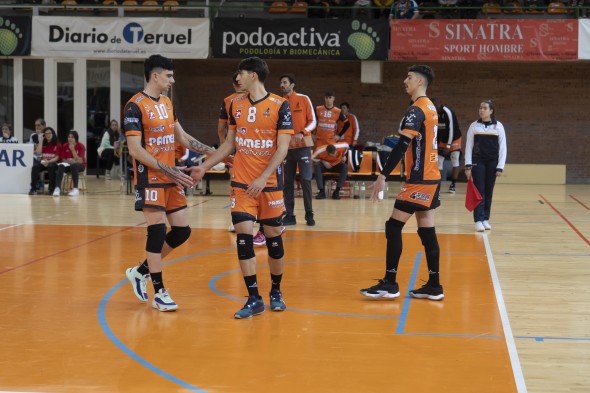 592_voleibol61.jpg
