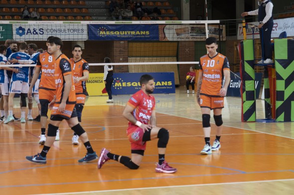 592_voleibol84.jpg