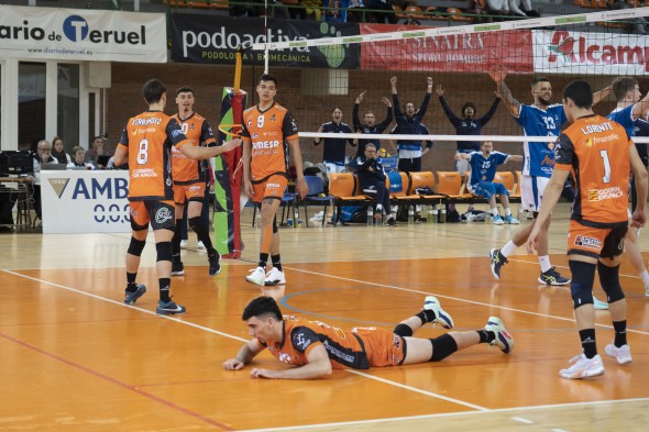 592_voleibol86.jpg