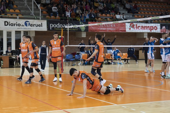 592_voleibol87.jpg