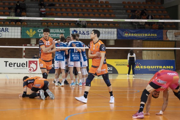 592_voleibol93.jpg