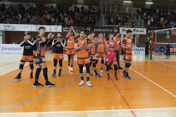 592_voleibol98.jpg